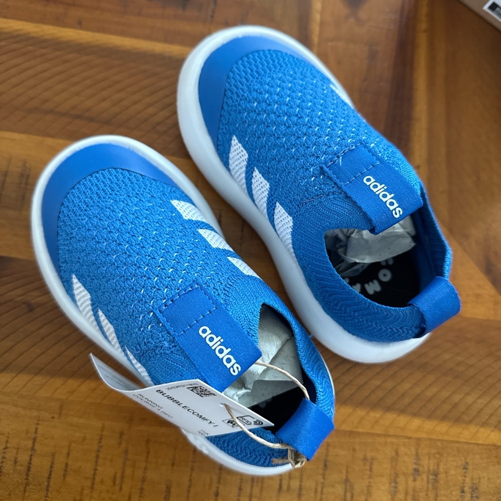 Kids Adidas Bubble Comfy Sneakers Sz 8 - Picture 2 of 6